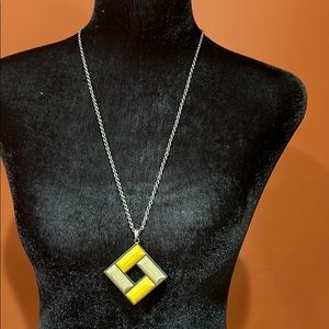 Pretty necklace and earrings set, nice colors.